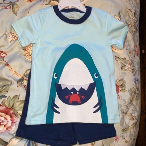 BOYS' CARTERS 2 PIECE SET - SHORTS & TOP  - SHARK - SIZE 3T-NEW WITH TAGS - Picture 2 of 5